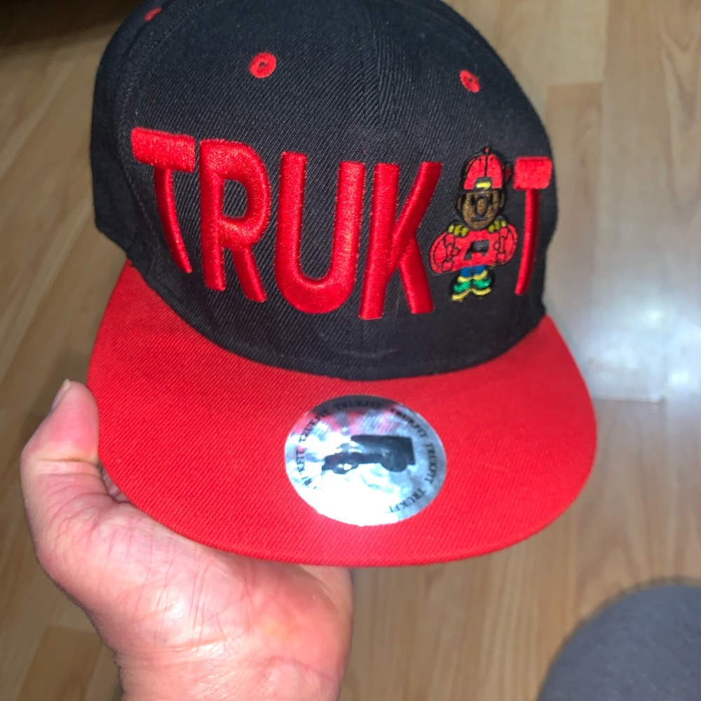 NWOT Trukfit men's adjustable baseball cap
